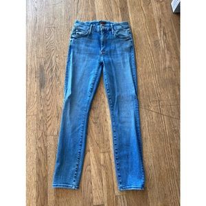 Mother Jeans The Looker Crop wash A side of rice and beans Size 27 like new!